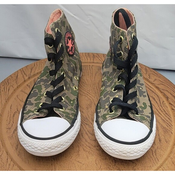 Girls’ Camo Converse Chuck Taylor Hi Tops Size 3 - Picture 8 of 14